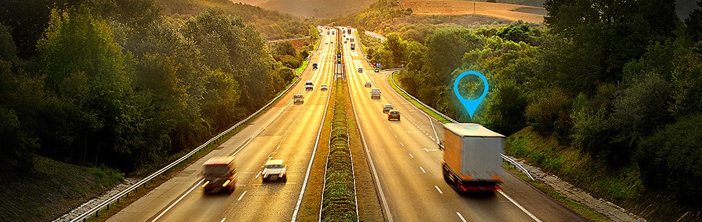 Автомобильный видеорегистратор КАРКАМ ОКТА Lite