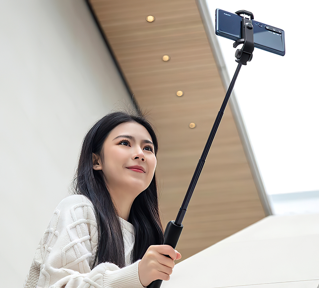 Xiaomi Mi Bluetooth Zoom Selfie Stick Tripod (XMZPG05YM) 7-gigapixel-scale-2_00x.jpg