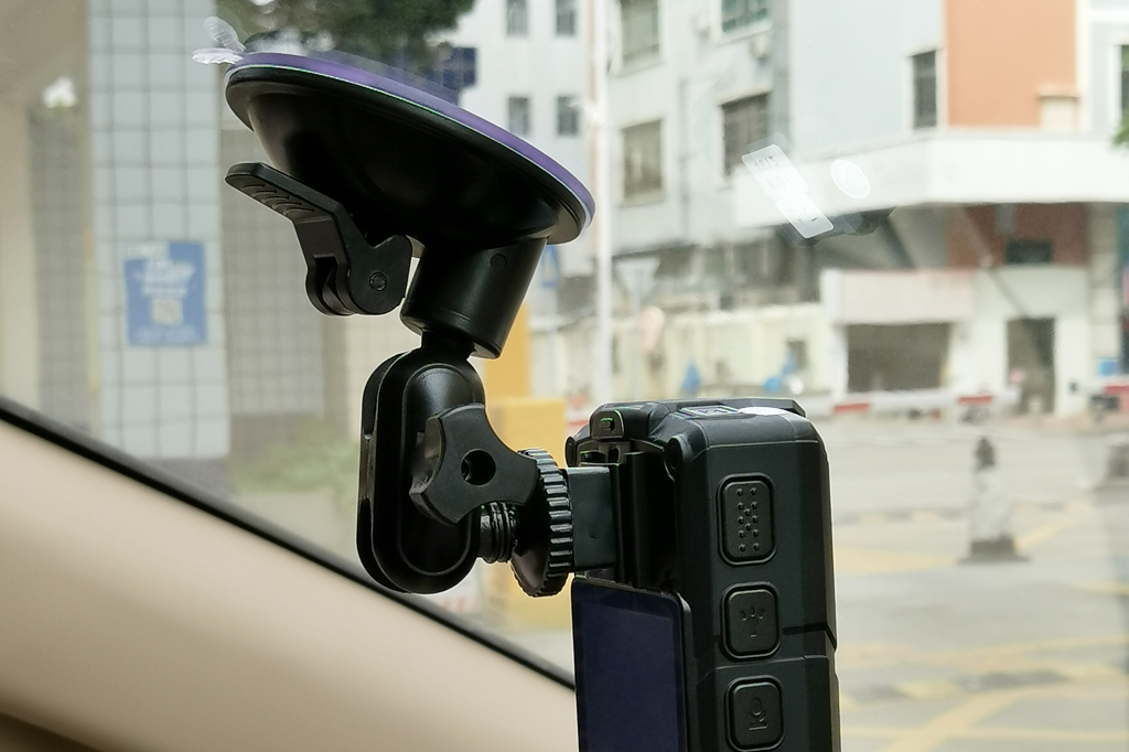 Кронштейн на присоске для CARCAM COMBAT 2S