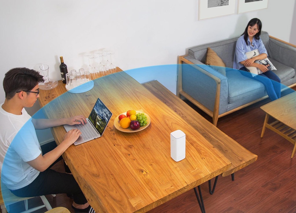 Умная Bluetooth-колонка Xiaomi Mi AI Speaker white - Радиус действия 10 метров