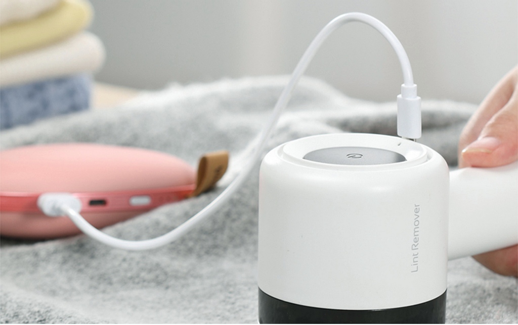 УДОБНАЯ ЗАРЯДКА Xiaomi Rechargeable Lint Remover.jpg
