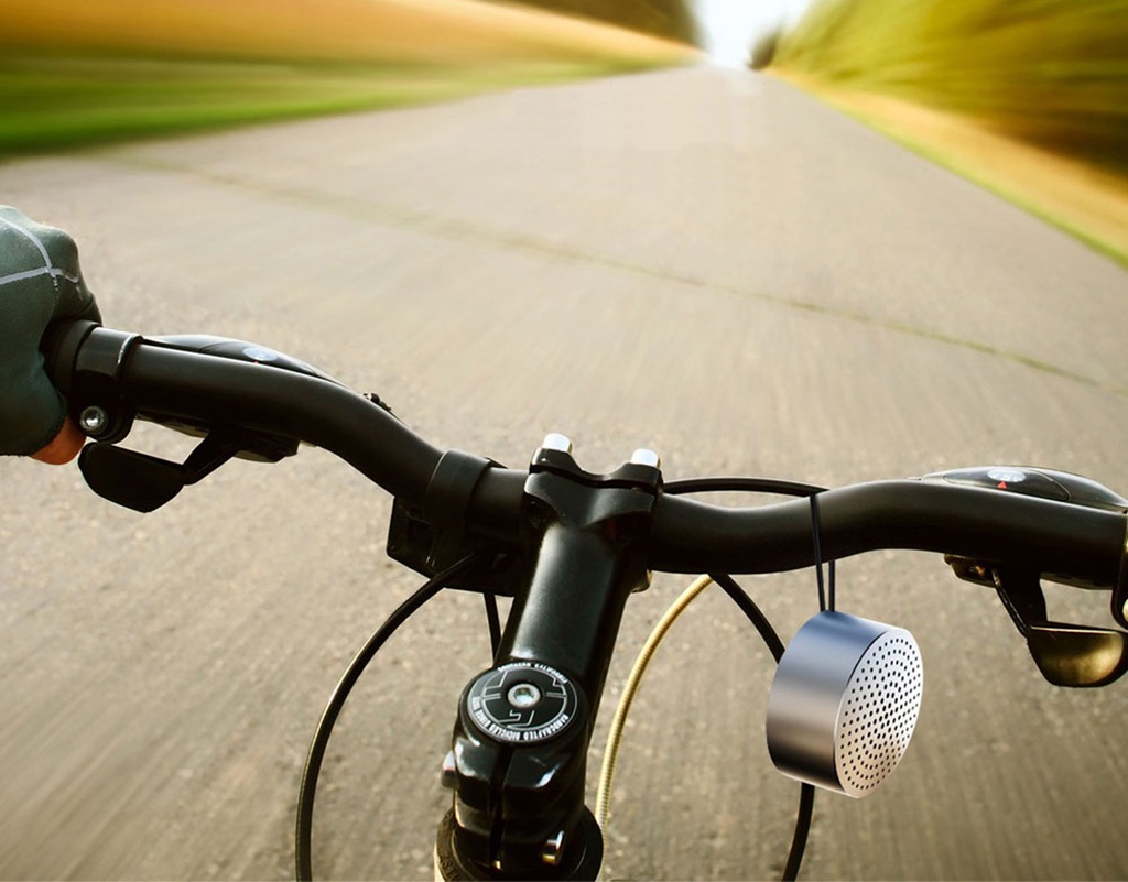 Ультракомпактная колонка Xiaomi Mi Bluetooth Speaker Mini grey - 4 часа автономной работы