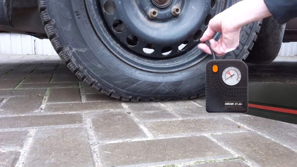 Универсальный компрессор - Пуско-зарядное устройство Carcam ZY-25+