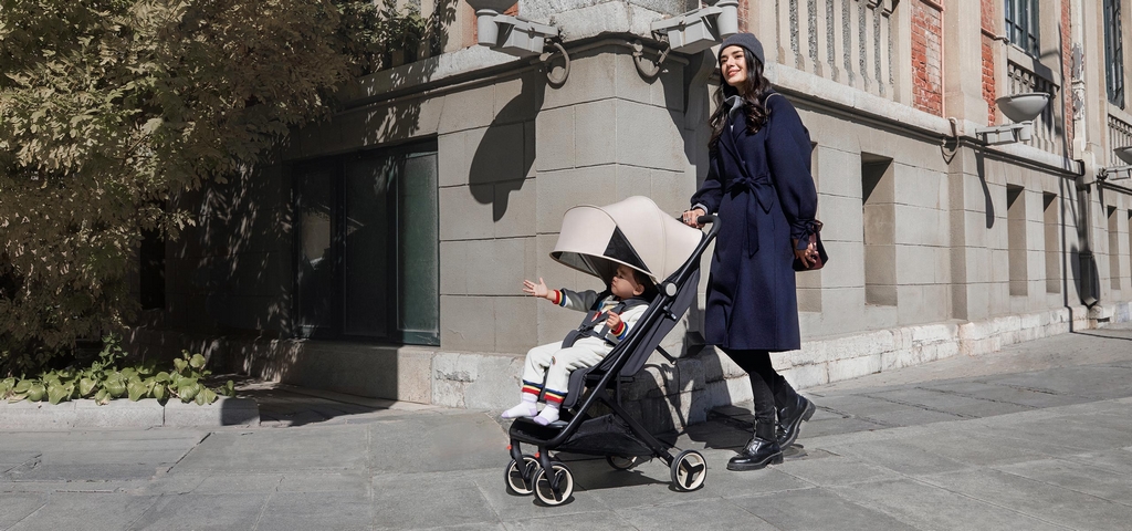 Детская Коляска Xiaomi Mitu (Rice Rabbit) Folding Stroller Blue 6.jpg