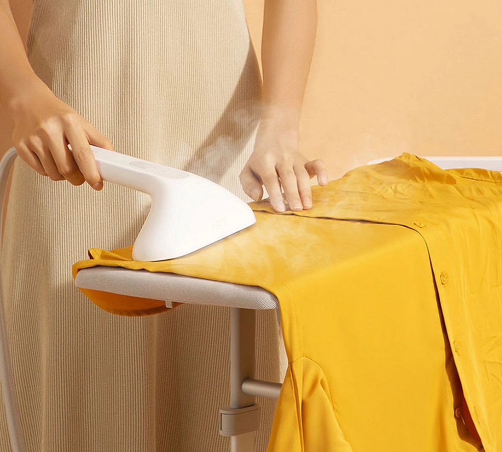Xiaomi Mijia Supercharged Garment Steamer (ZYGTJ01KL).jpg