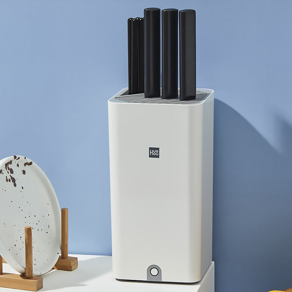 Xiaomi HuoHou UVC Disinfectant Knife Holder (HU0123) не займет много места.jpg