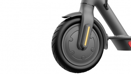 Купить Xiaomi Mi Electric Scooter Essential Lite